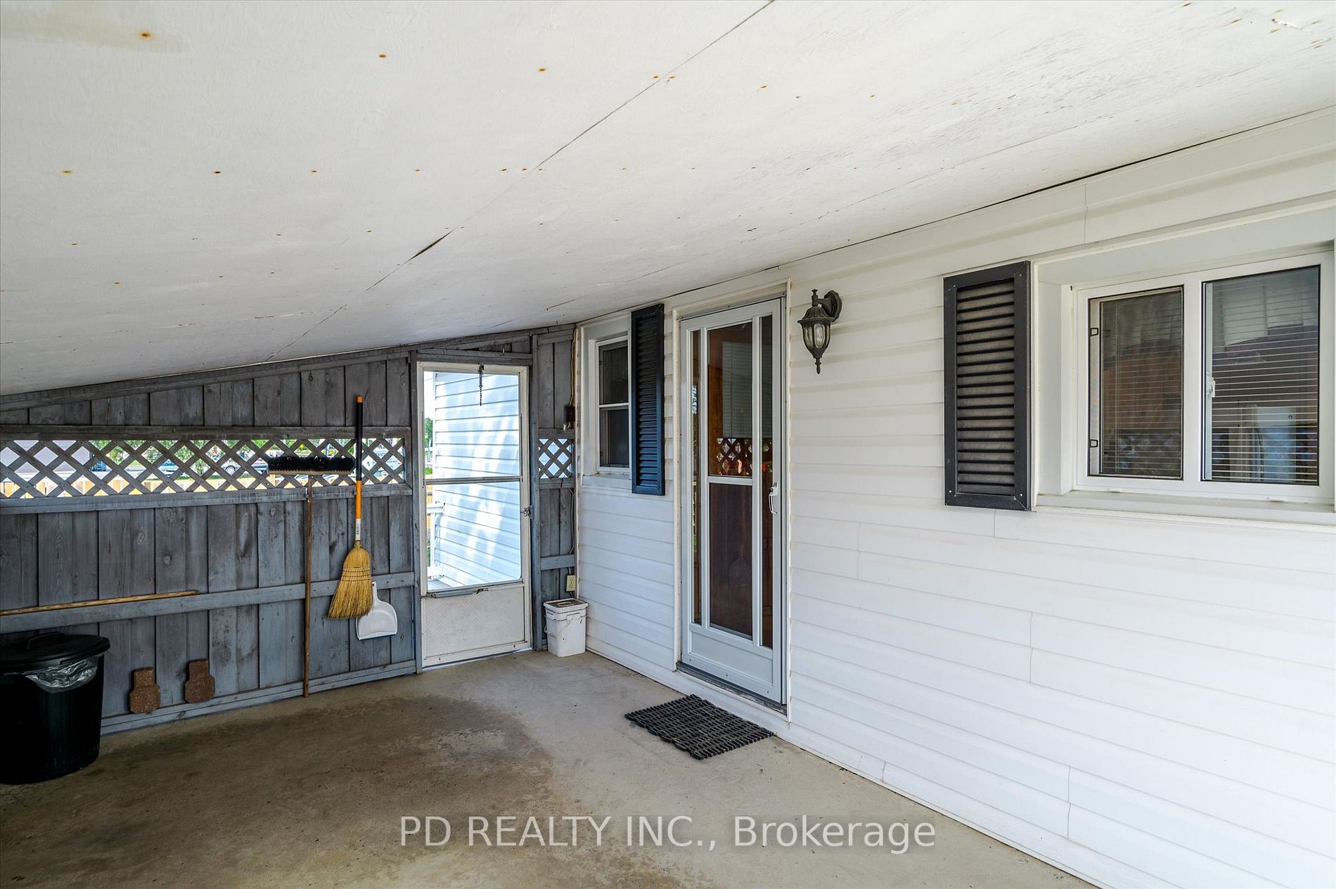 4244 Highway 7
