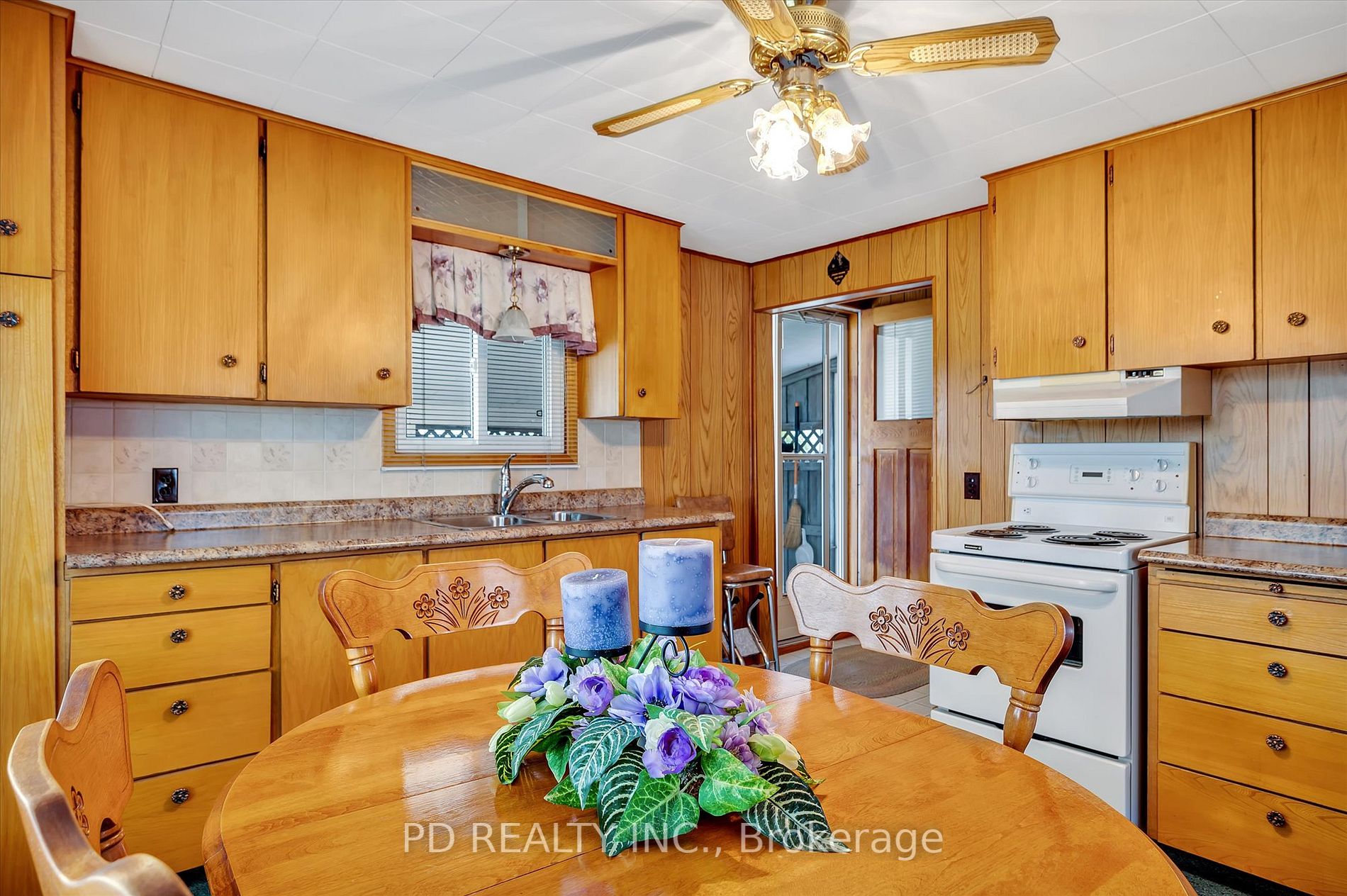 4244 Highway 7