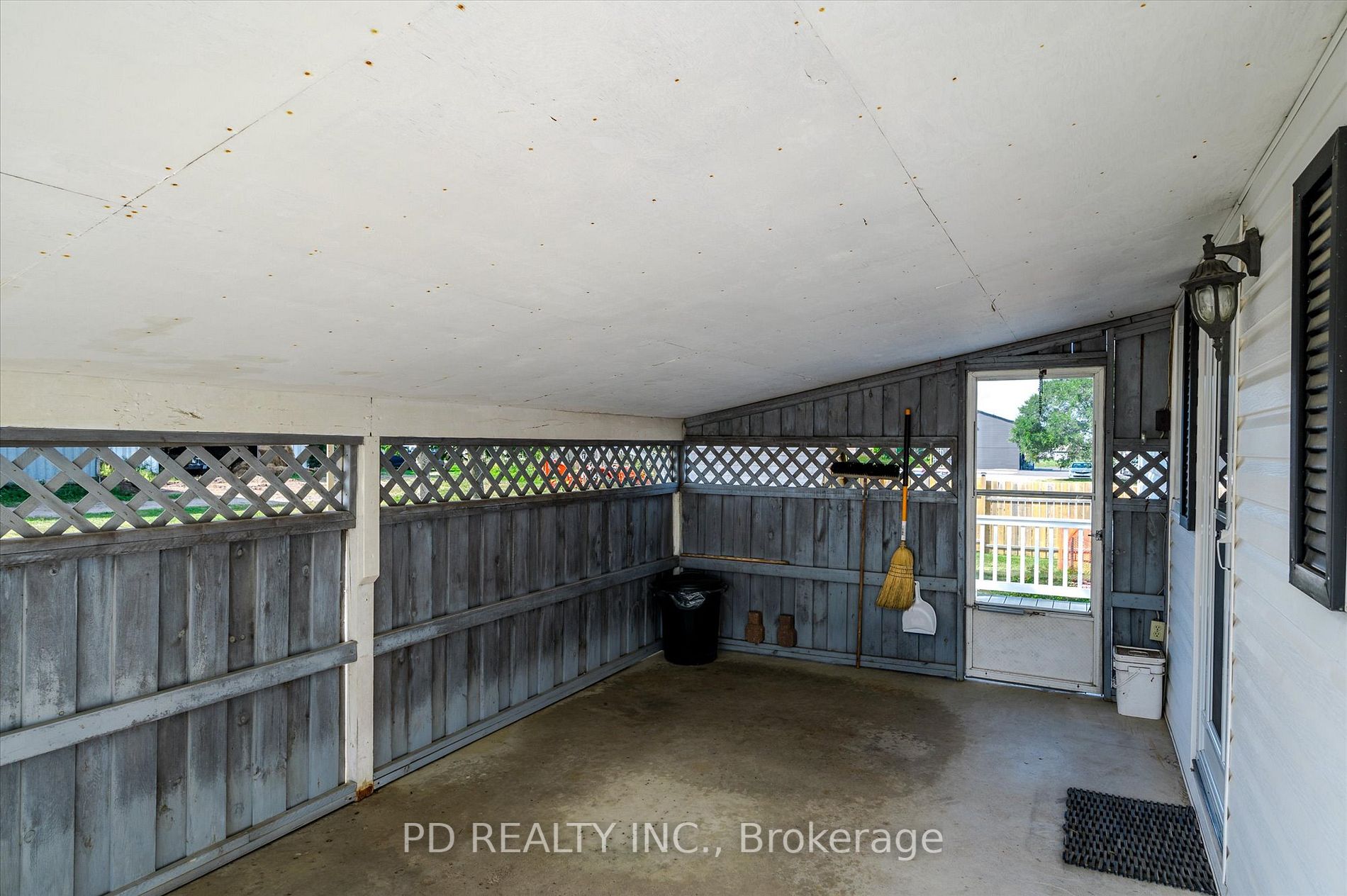 4244 Highway 7