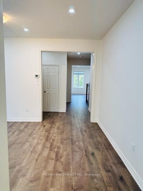 35 Riverwalk Drive