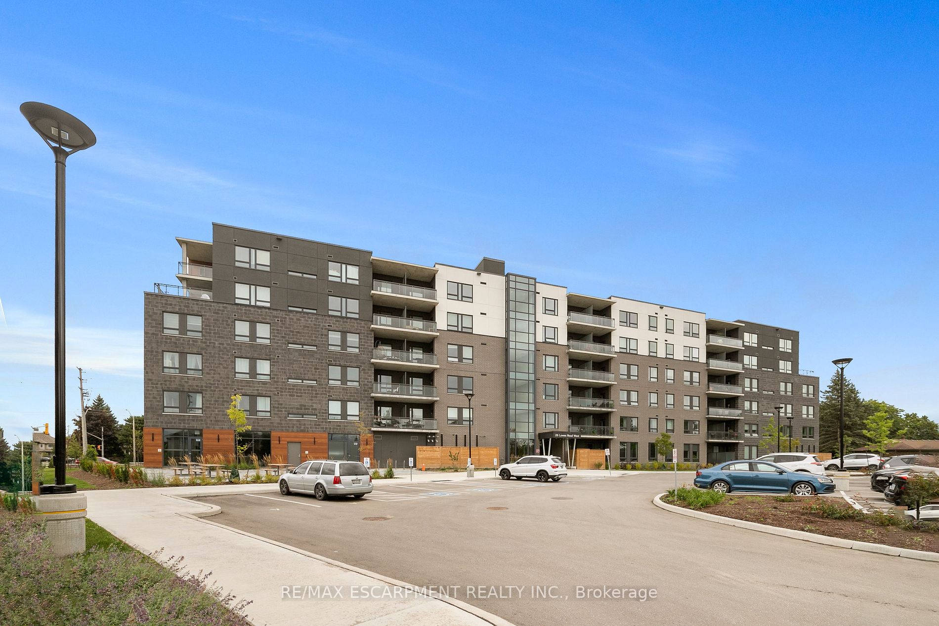 26 Lowes Rd, #313