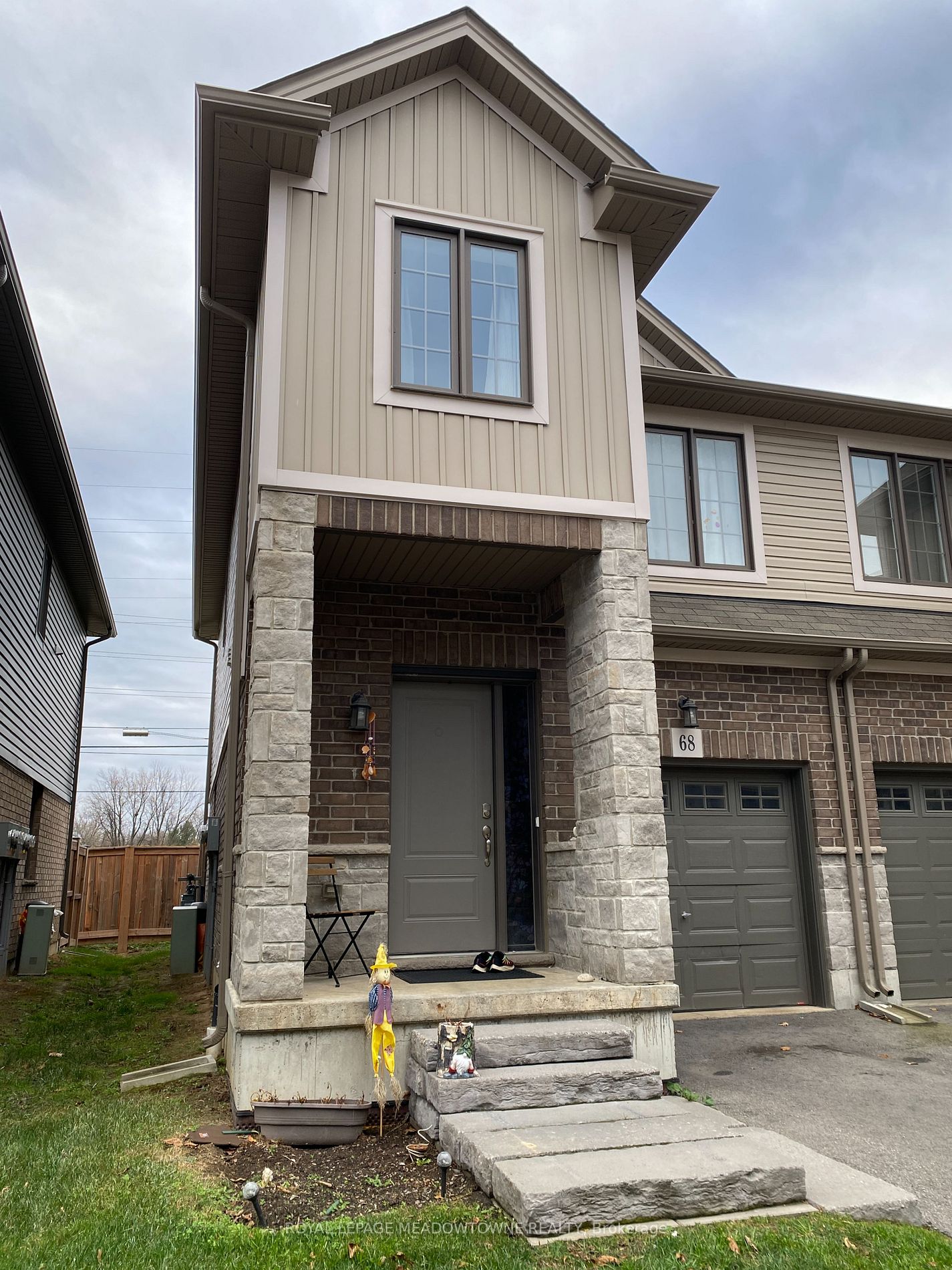 377 Glancaster Rd, #68