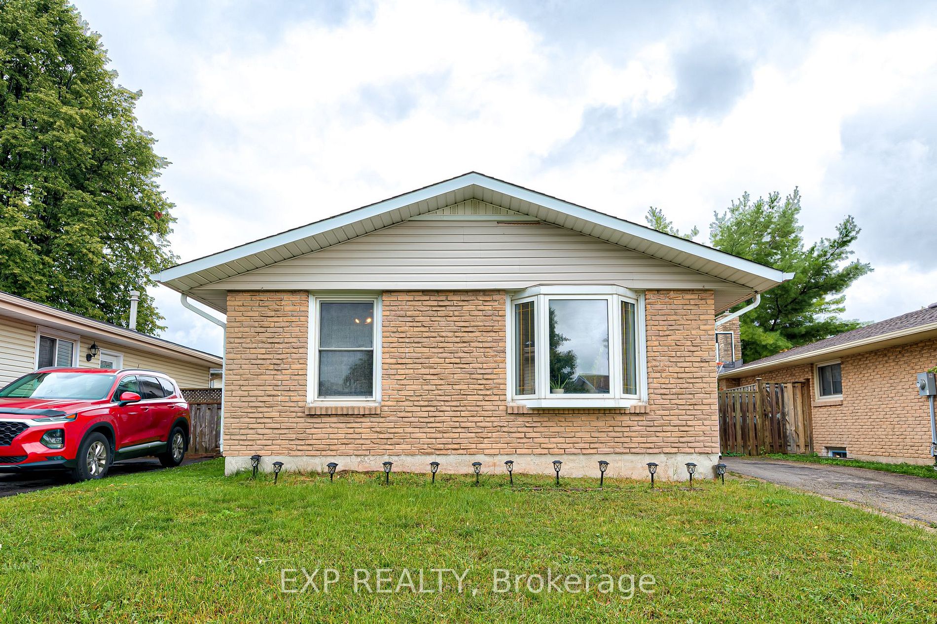 46 Calmcrest Dr