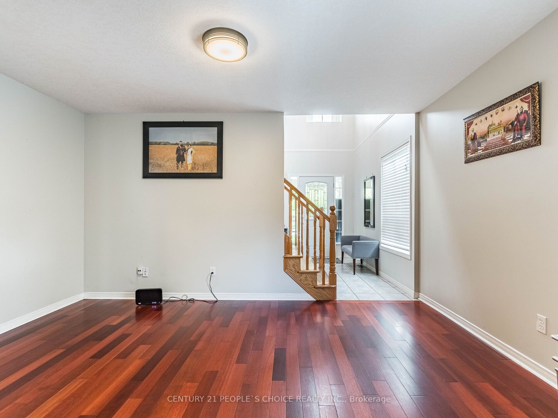 79 Clairfields Drive W