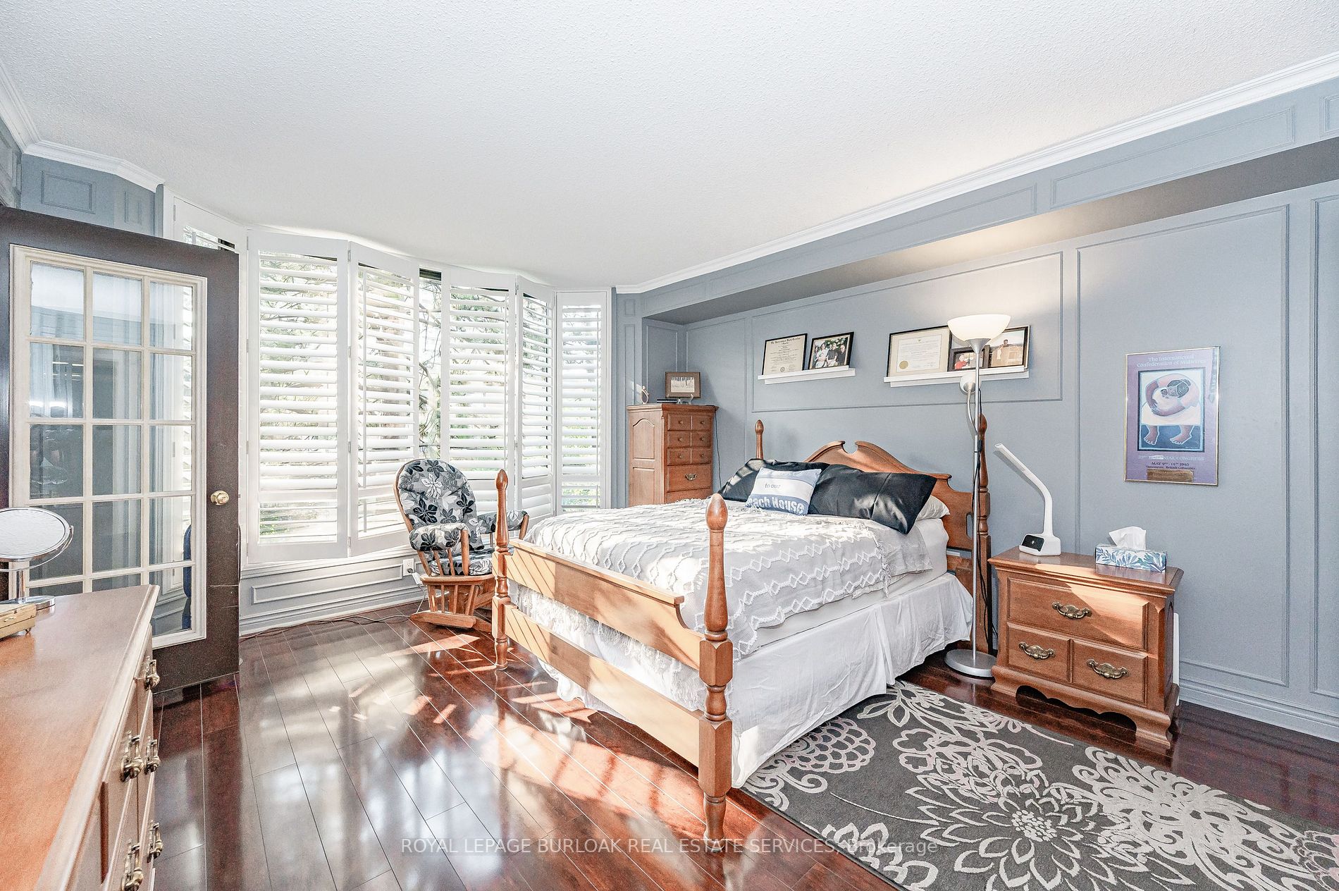 28 Duke St, #302