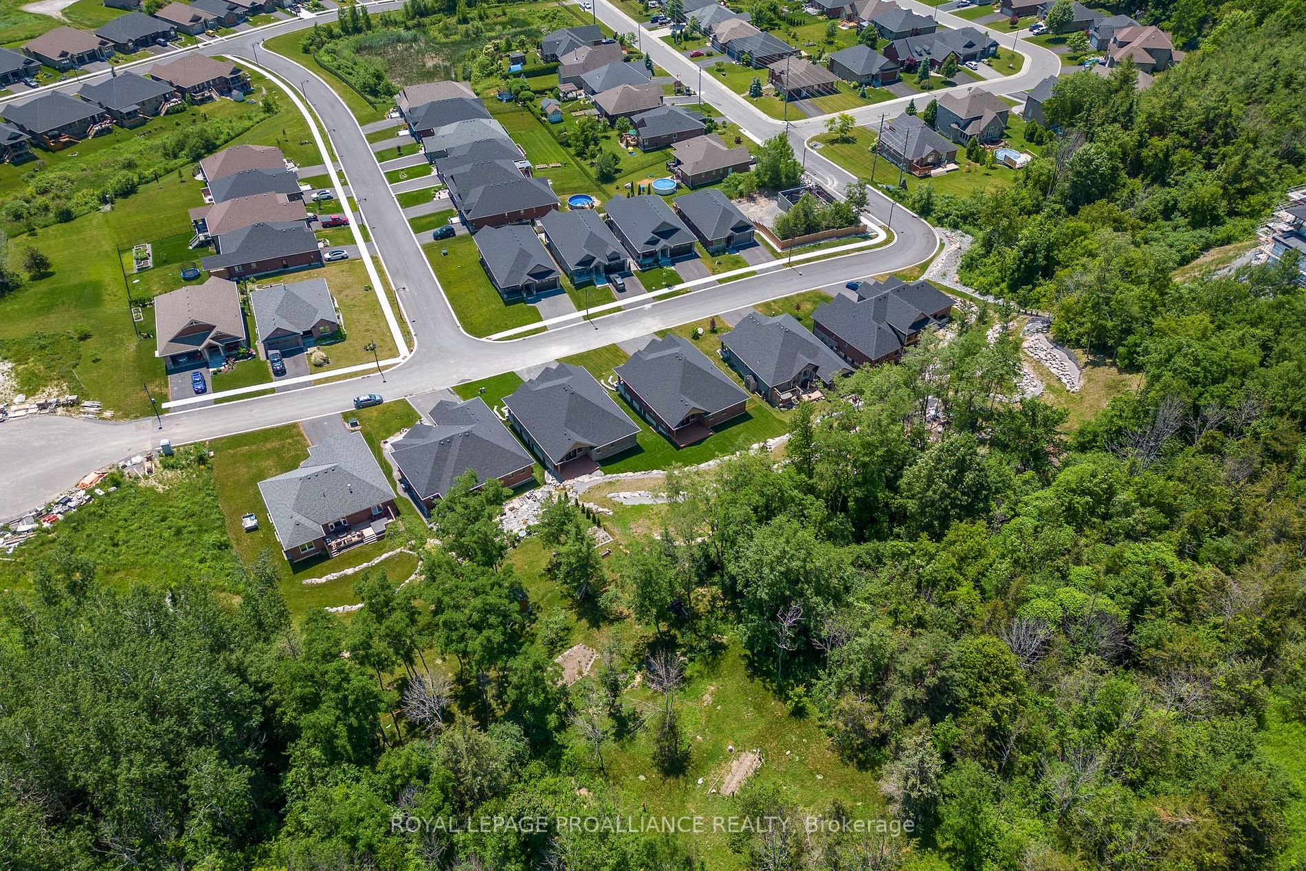 7 Tackaberry Dr
