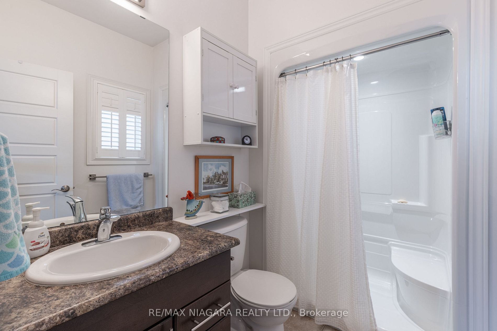 8723 Upper Canada Drive