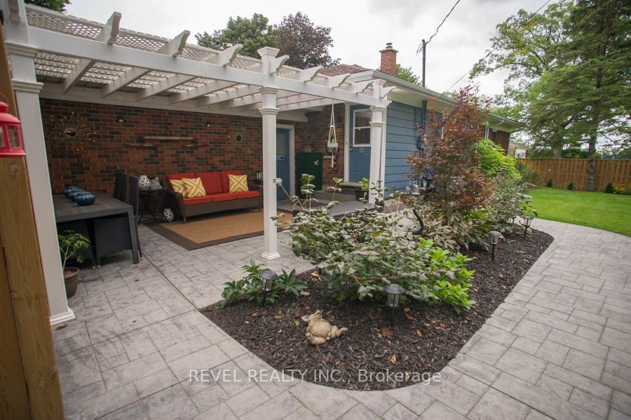 111 Tutela Heights Road