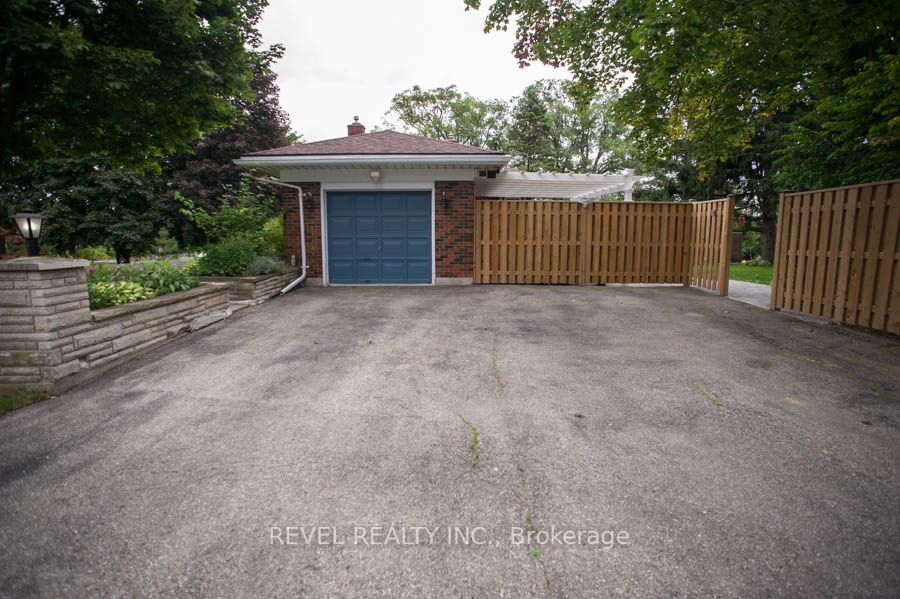 111 Tutela Heights Road