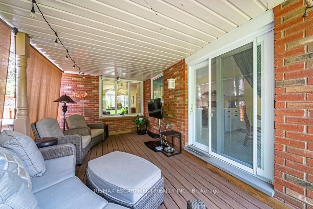 220 SOUTHCOTE Road