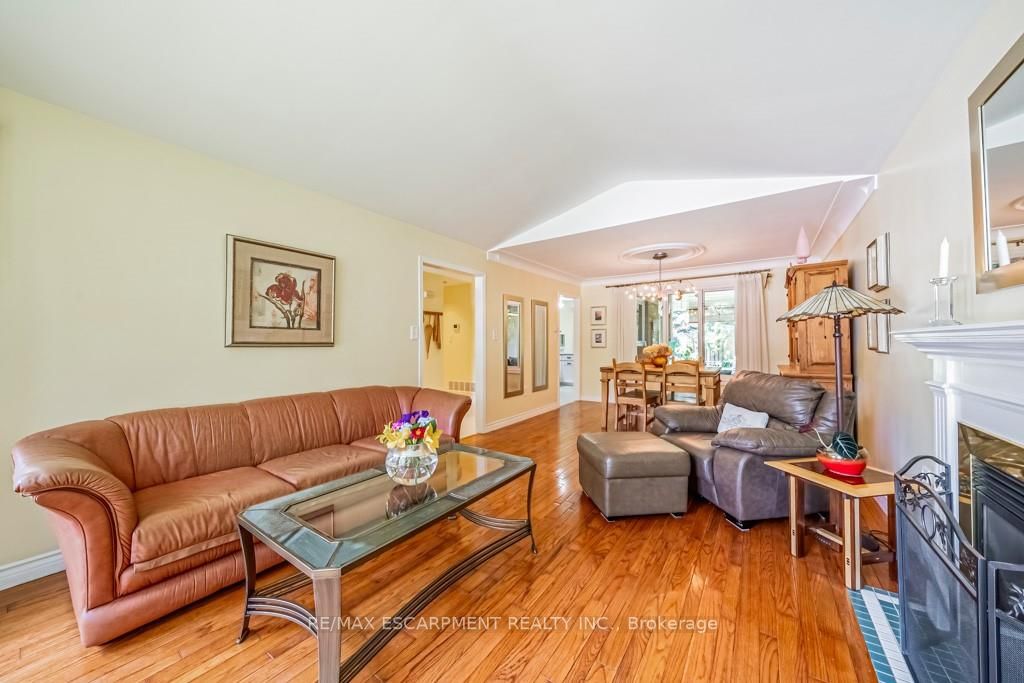 220 SOUTHCOTE Road