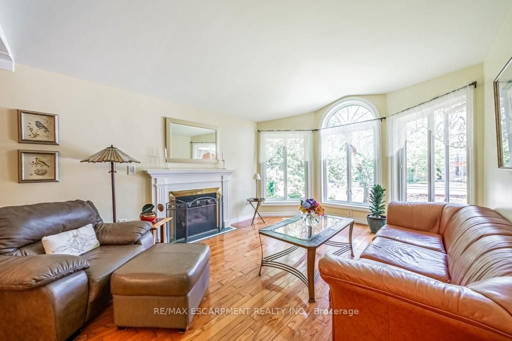220 SOUTHCOTE Road