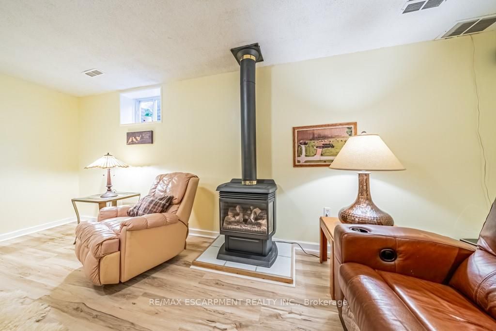 220 SOUTHCOTE Road