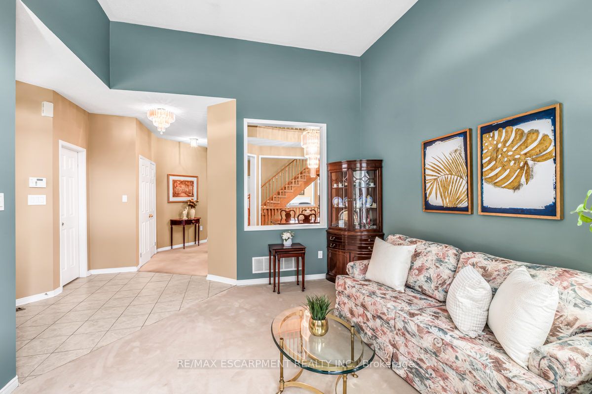 162 Morwick Dr