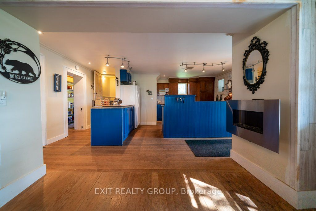 2275 County Rd 64