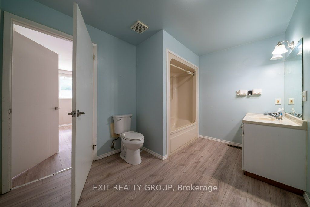 2275 County Rd 64