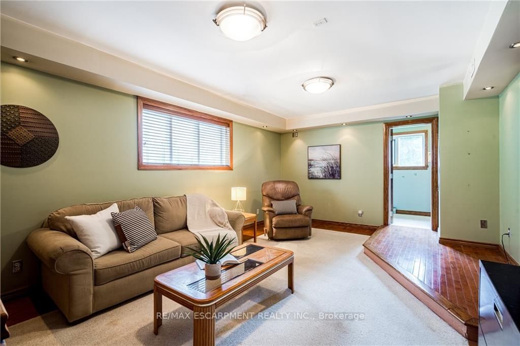 120 Mohawk Road