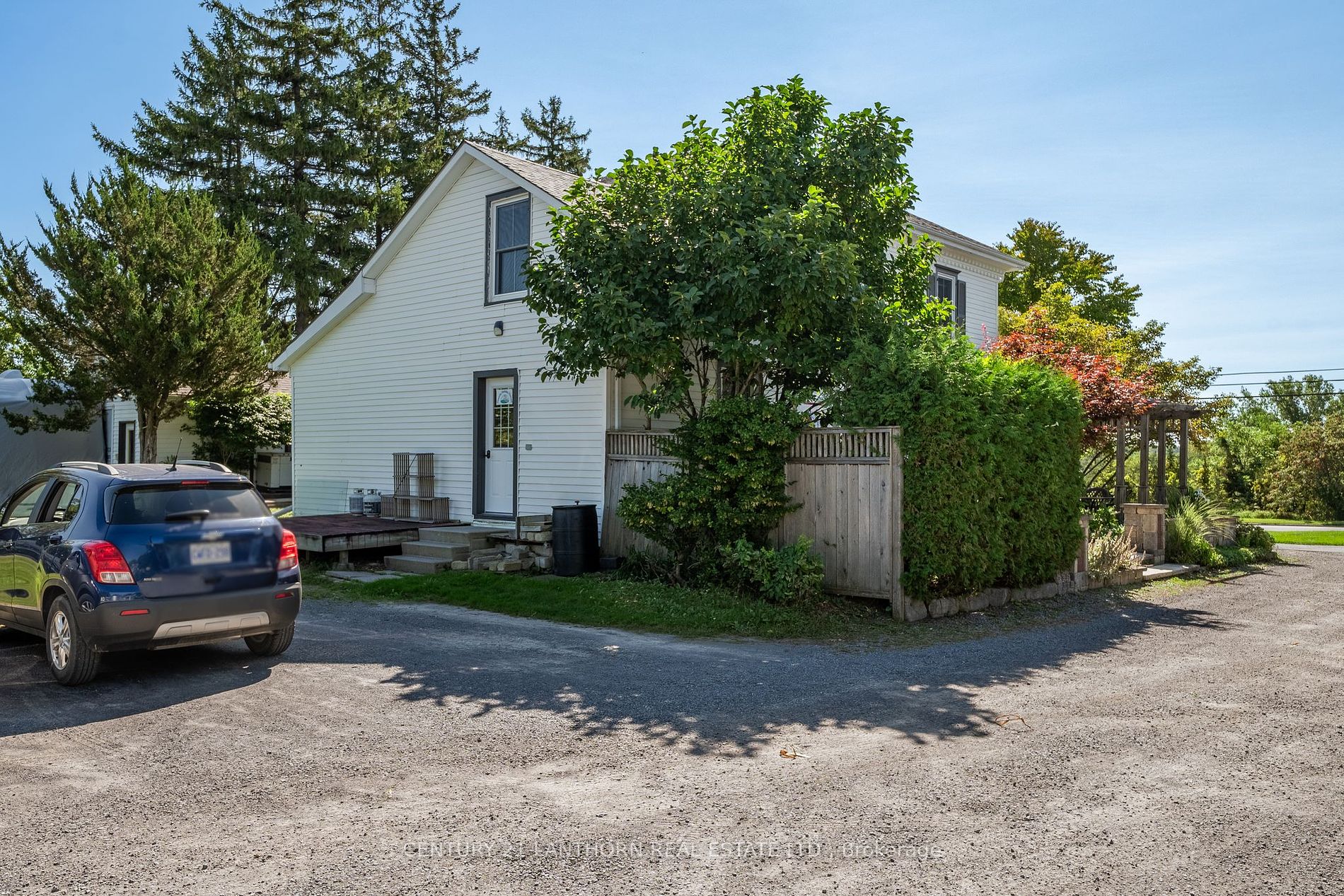 13360 Loyalist Pkwy