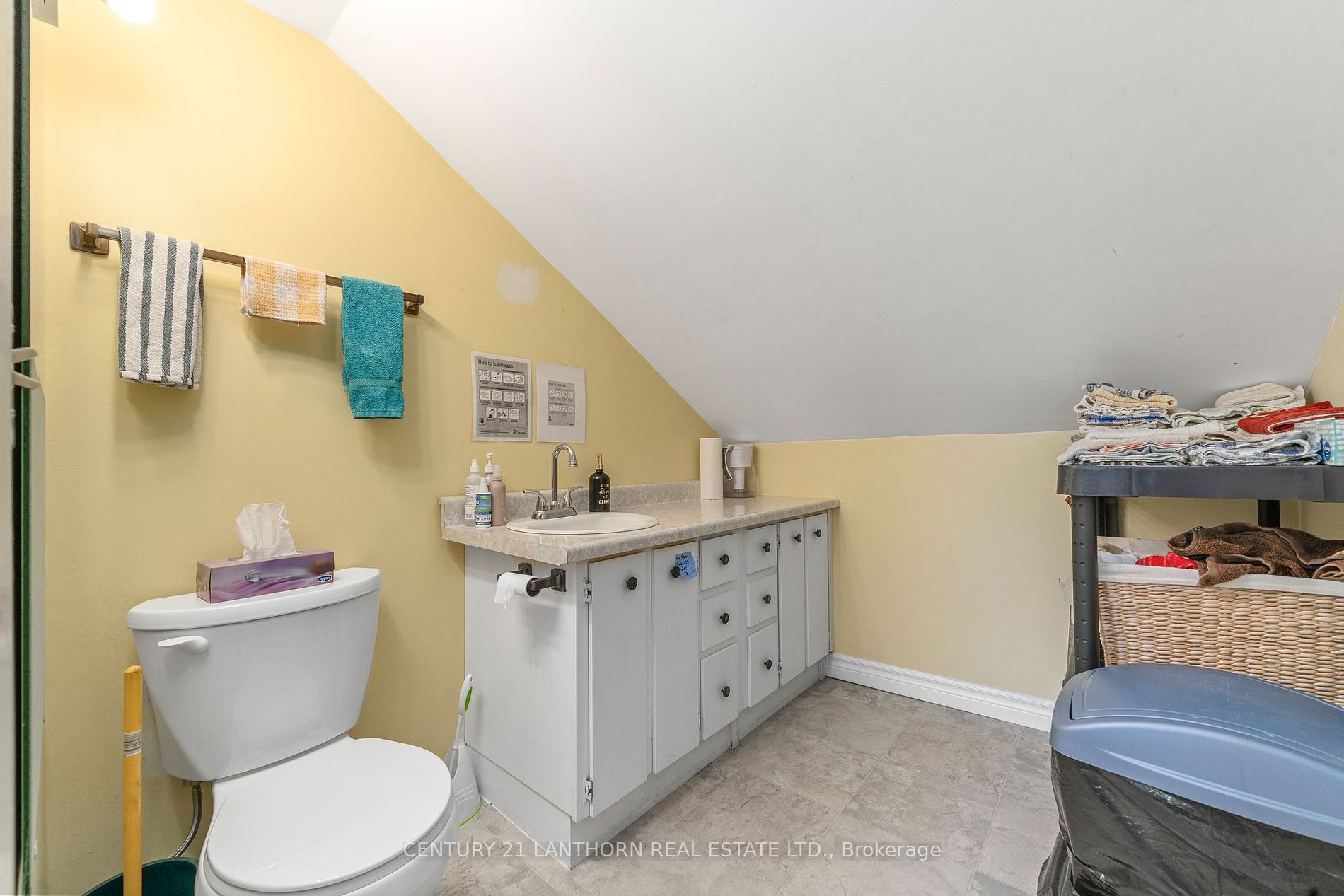 13360 Loyalist Pkwy