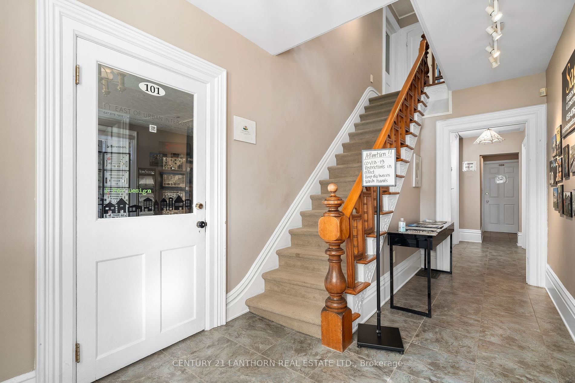 13360 Loyalist Pkwy