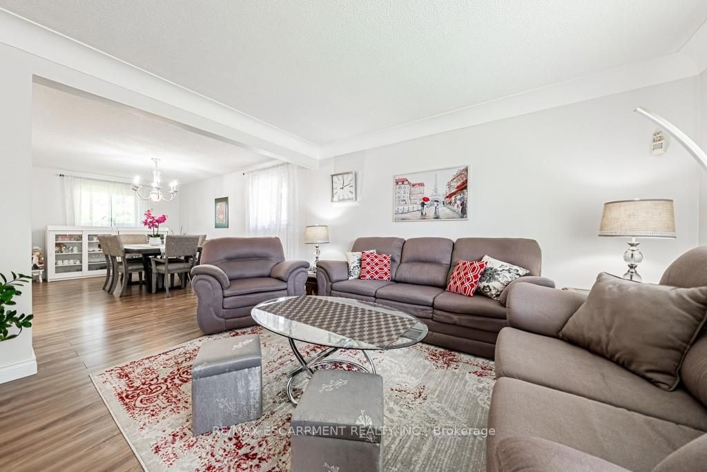 154 Gainsborough Rd