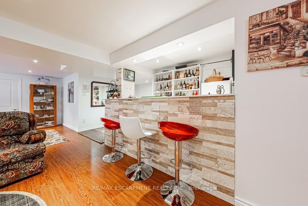 154 Gainsborough Rd