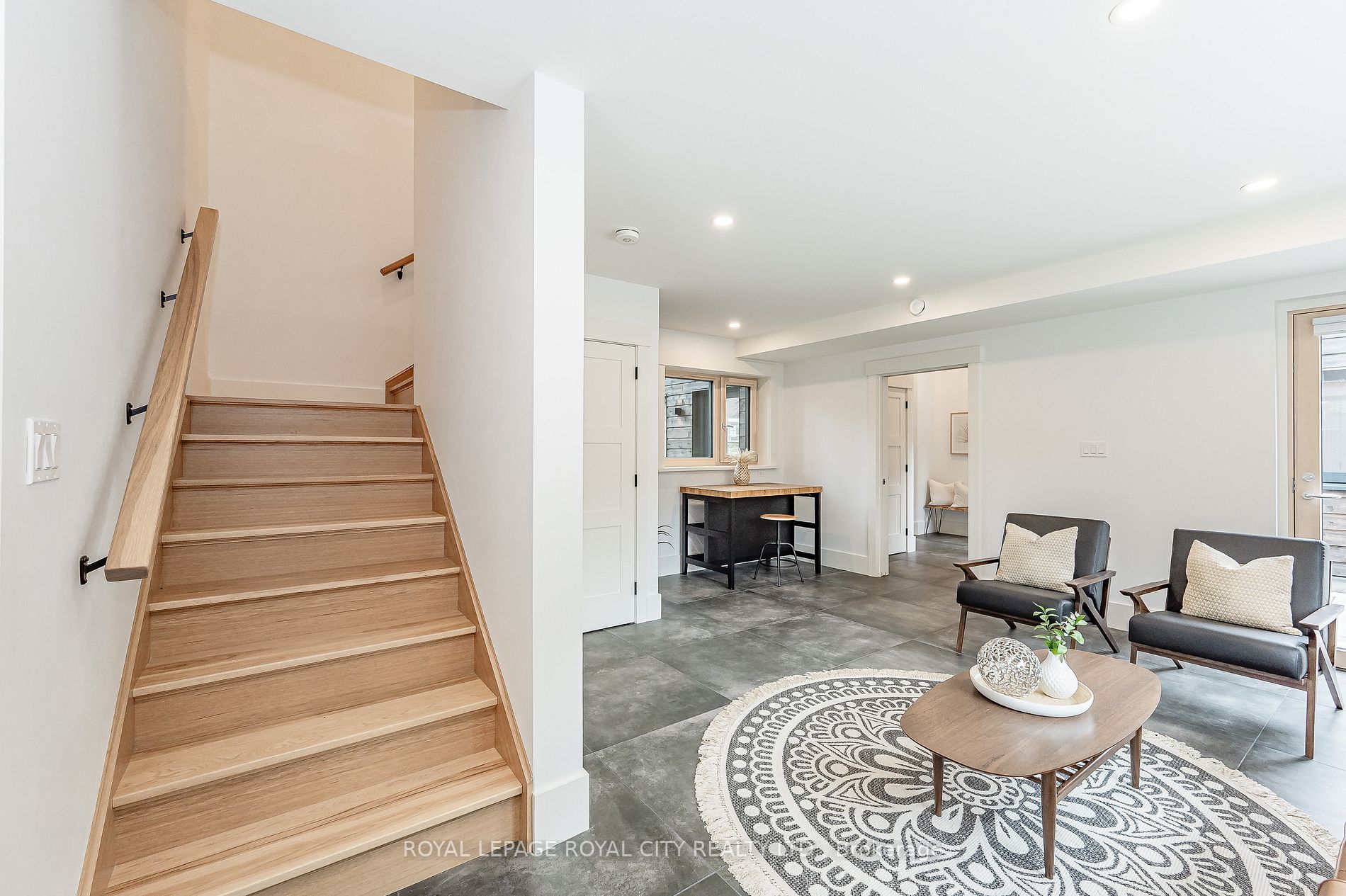 9 King Edward Place