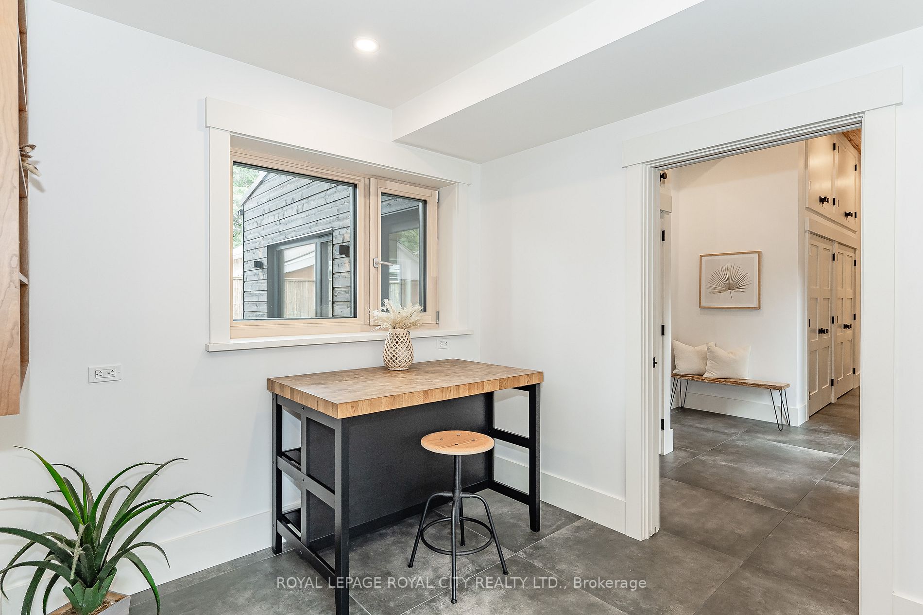 9 King Edward Place