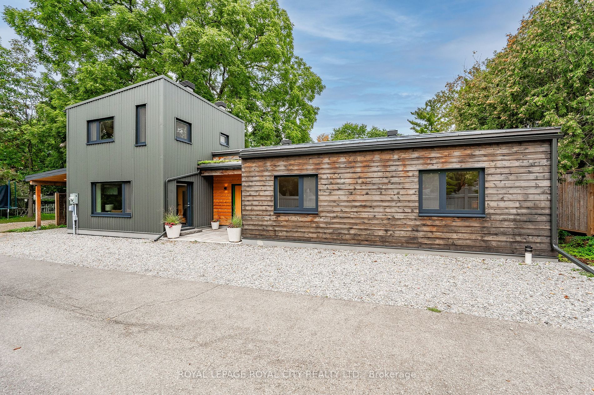 9 King Edward Pl