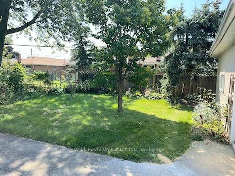 16 Nova Drive, #Upper