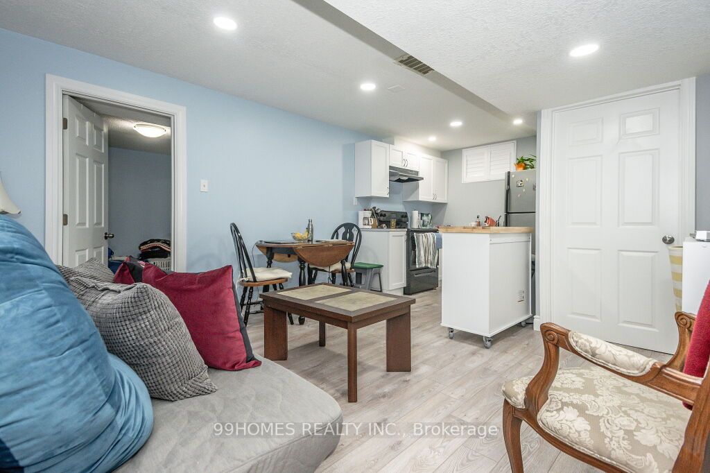 Listing X6816944 - Large Photo # 27