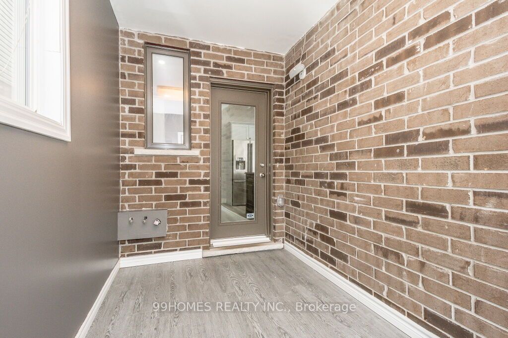 Listing X6816944 - Large Photo # 33