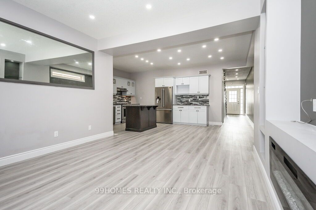 Listing X6816944 - Large Photo # 13