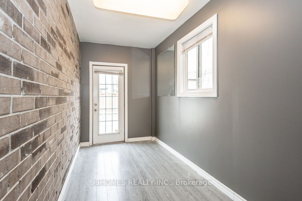 Listing X6816944 - Large Photo # 34