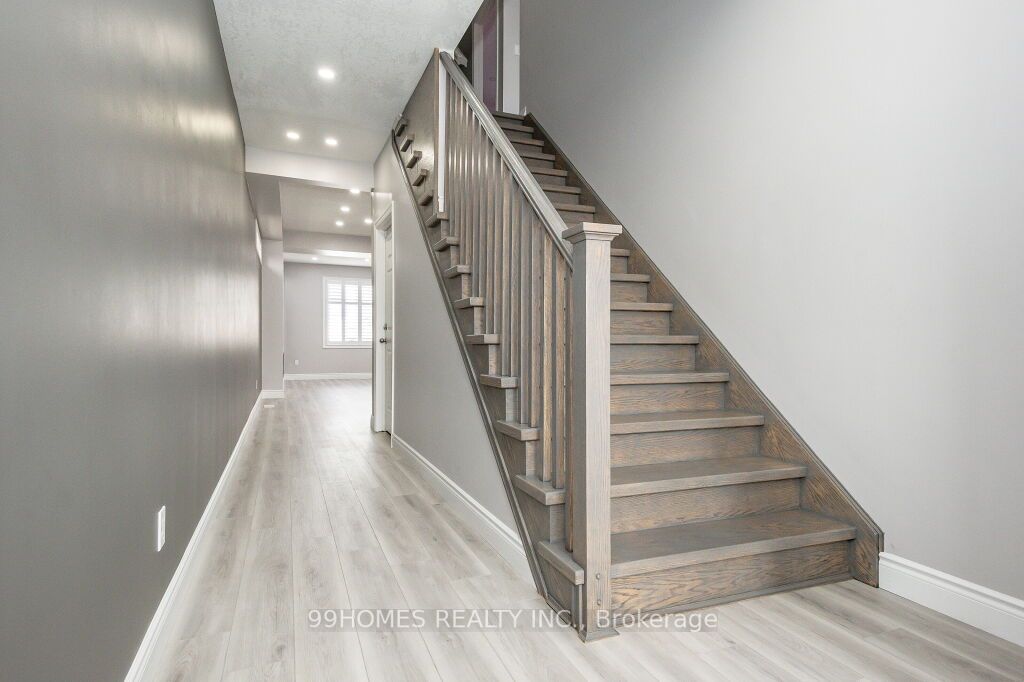 Listing X6816944 - Large Photo # 6