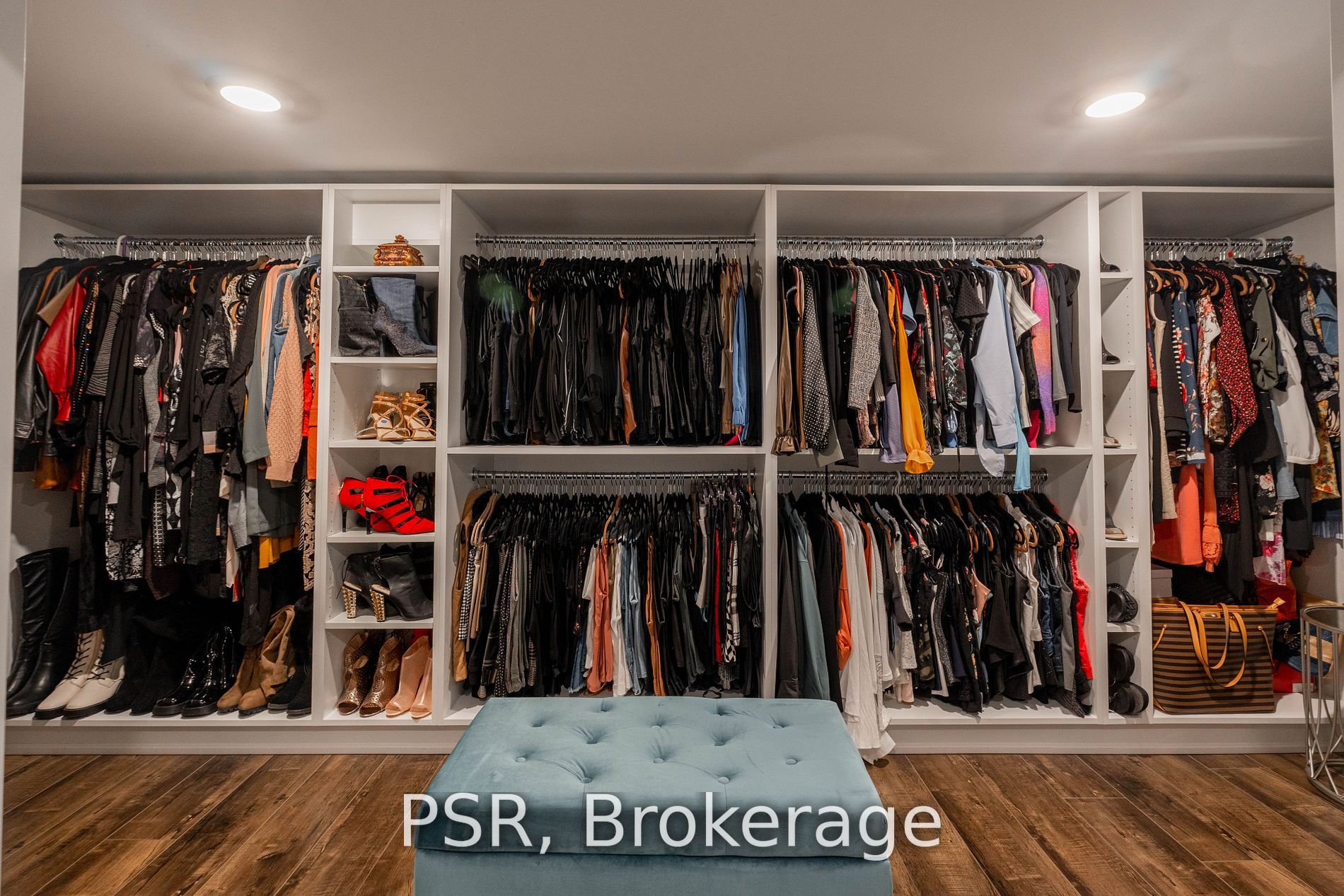 16 Masters Creek Boulevard