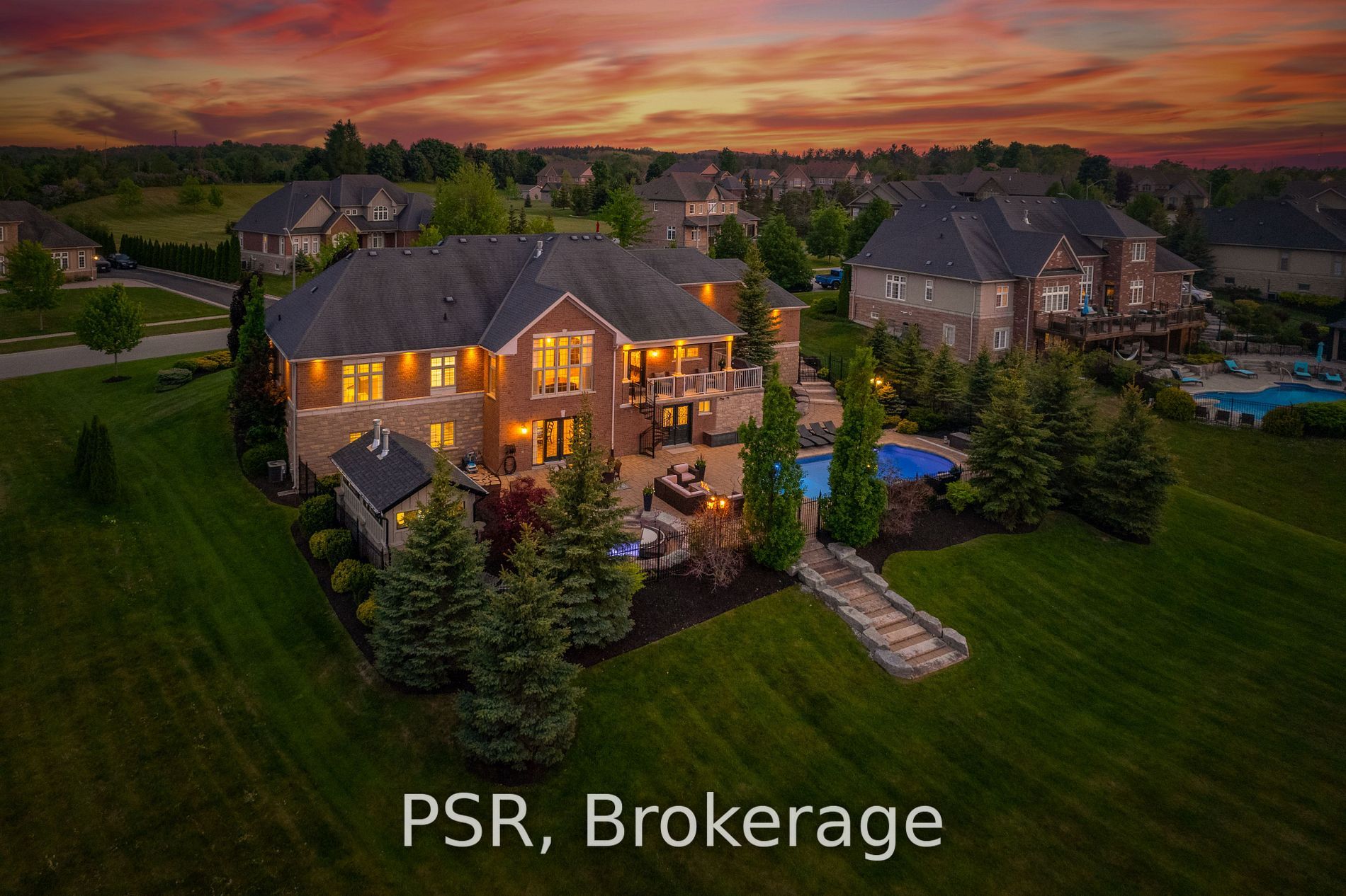 16 Masters Creek Boulevard