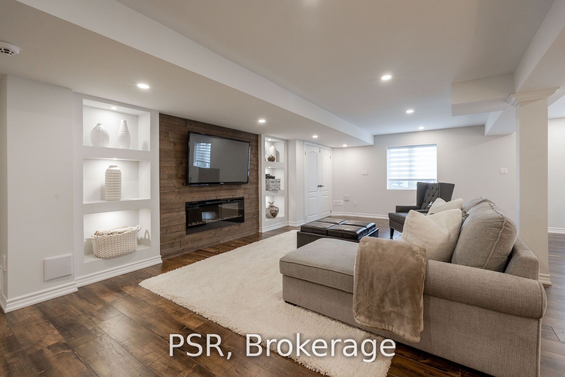 16 Masters Creek Boulevard