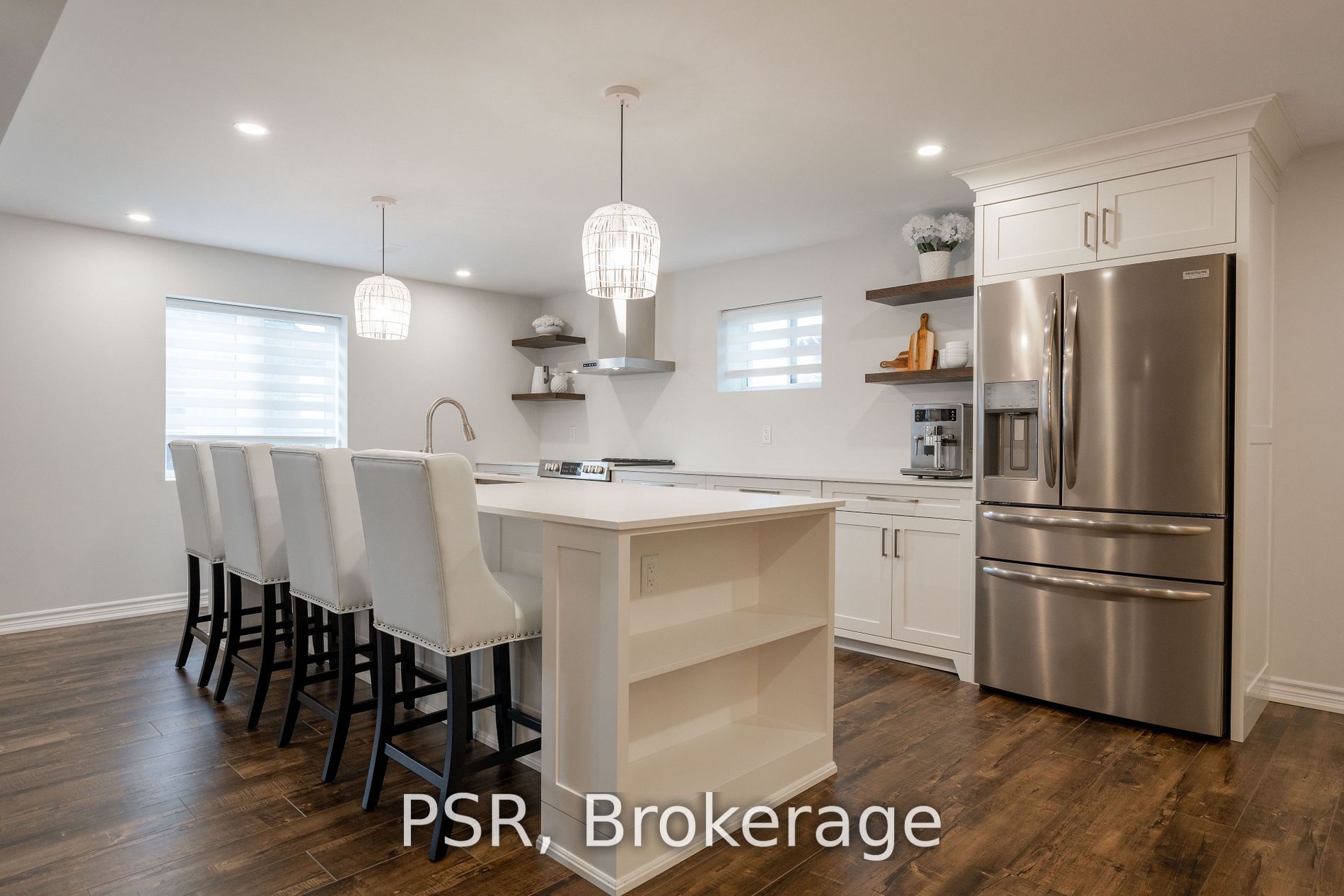 16 Masters Creek Boulevard