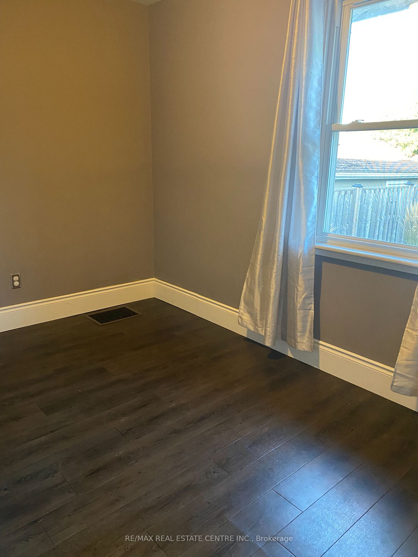 187 East 45th Street