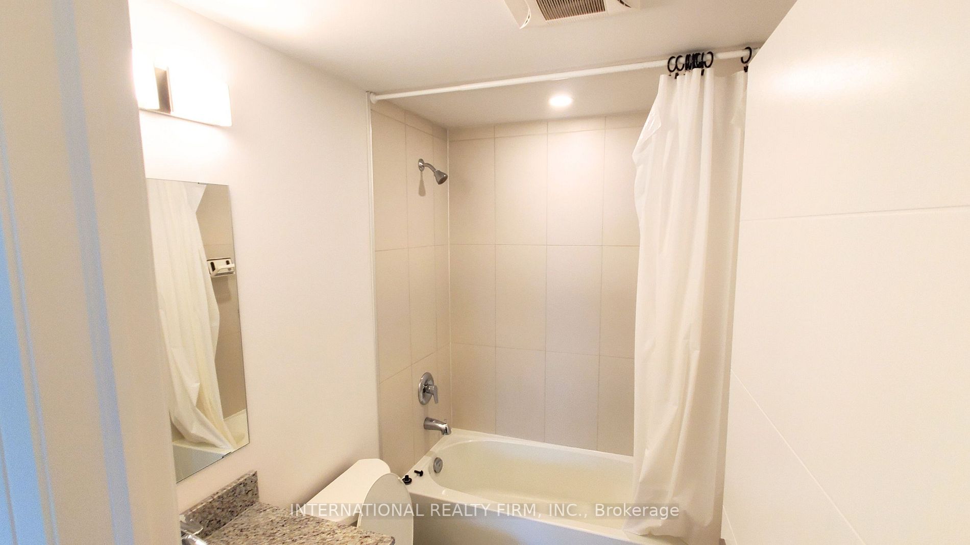 652 Princess Street #425