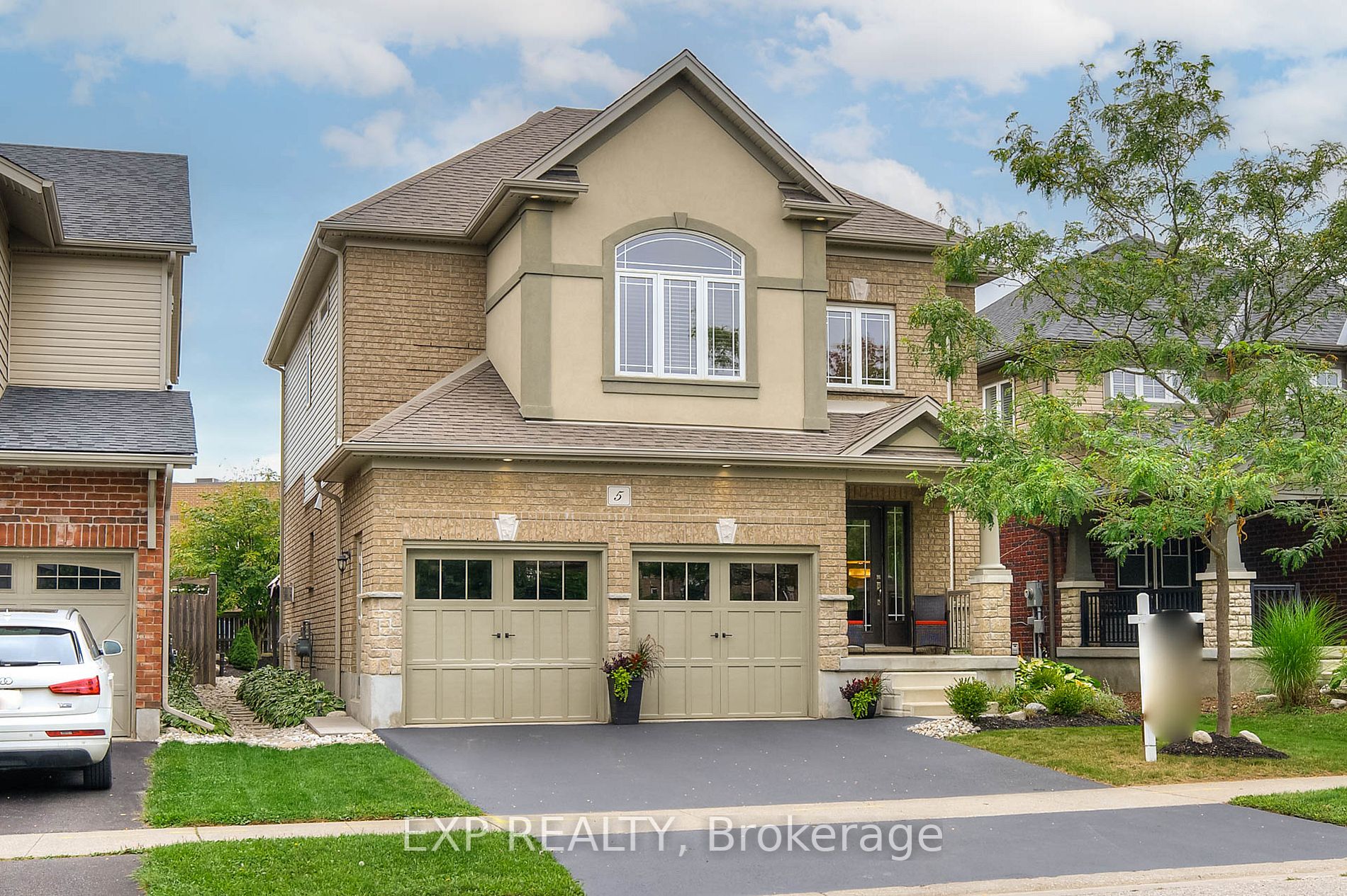 5 Baxter Dr