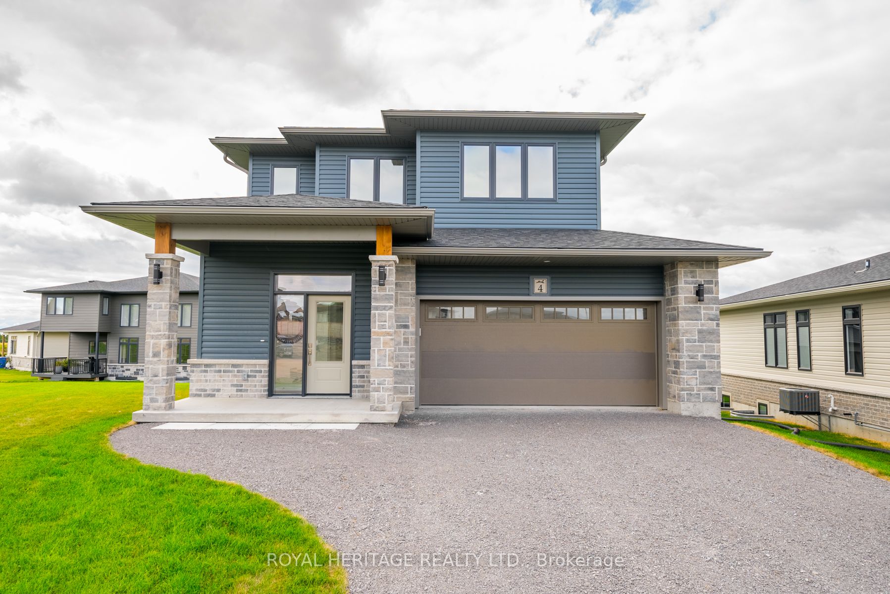 4 Sunridge Crt