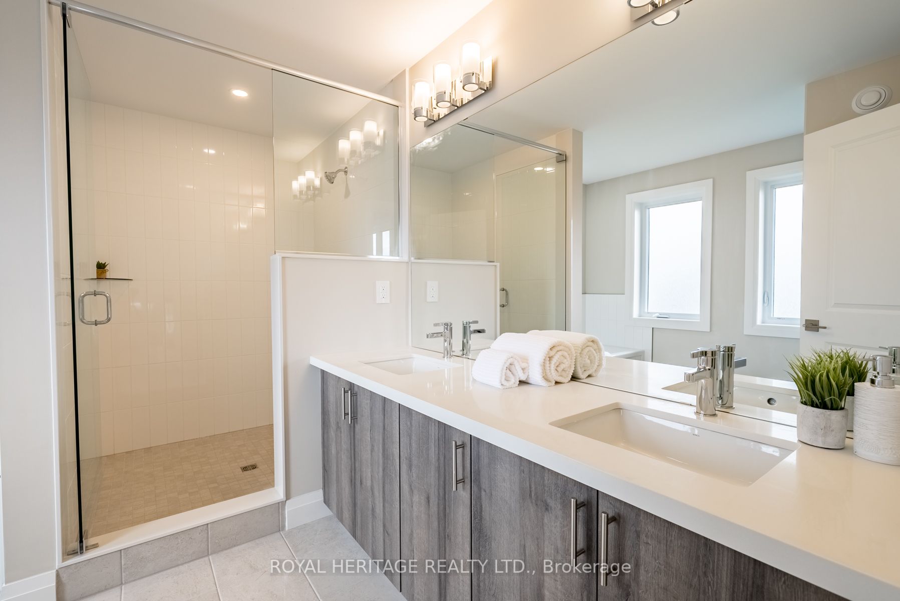4 Sunridge Crt