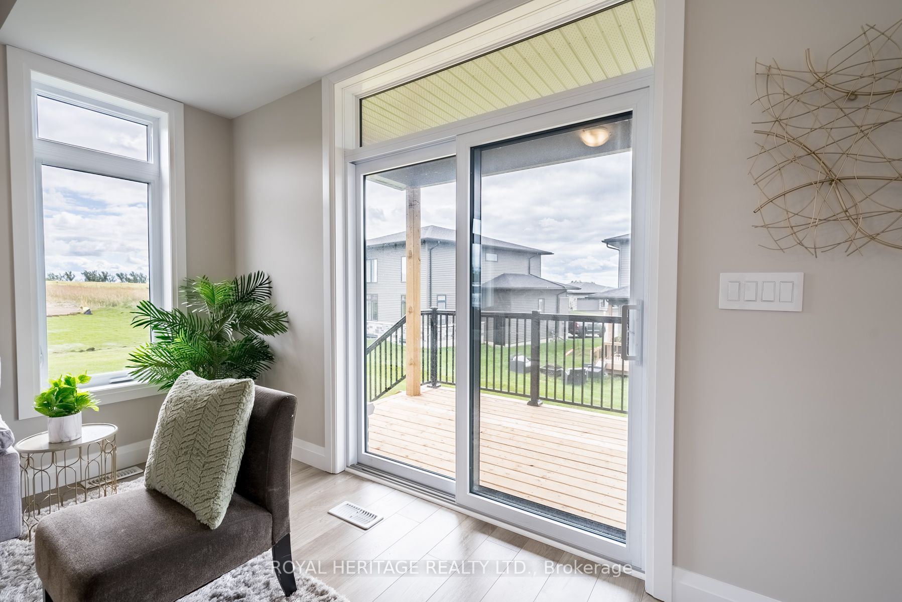 4 Sunridge Crt