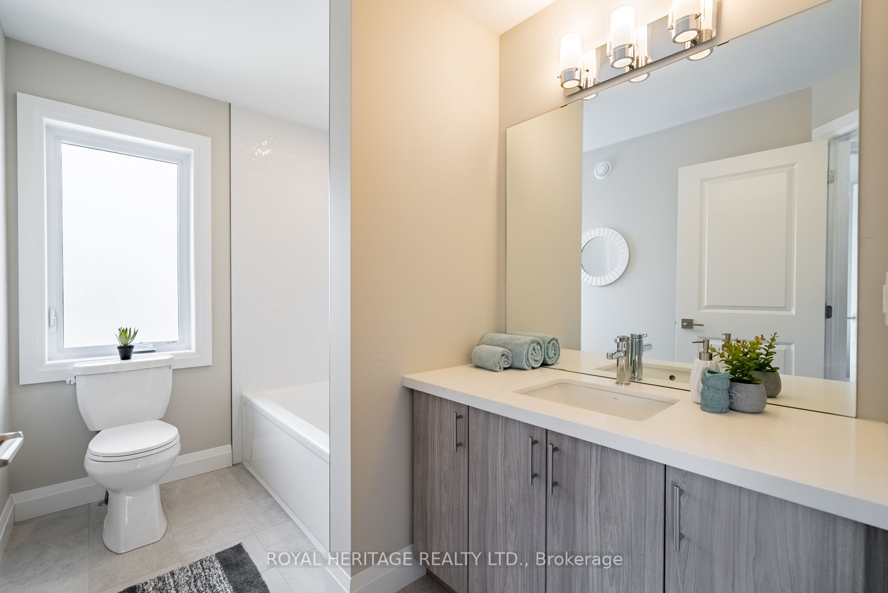 4 Sunridge Crt