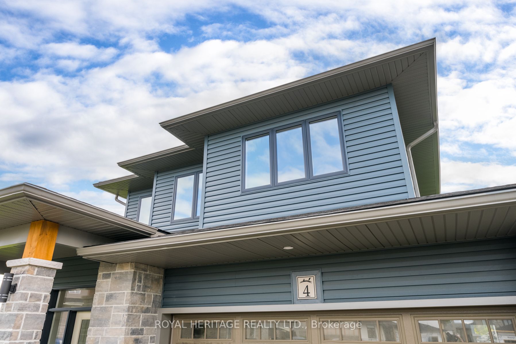 4 Sunridge Crt