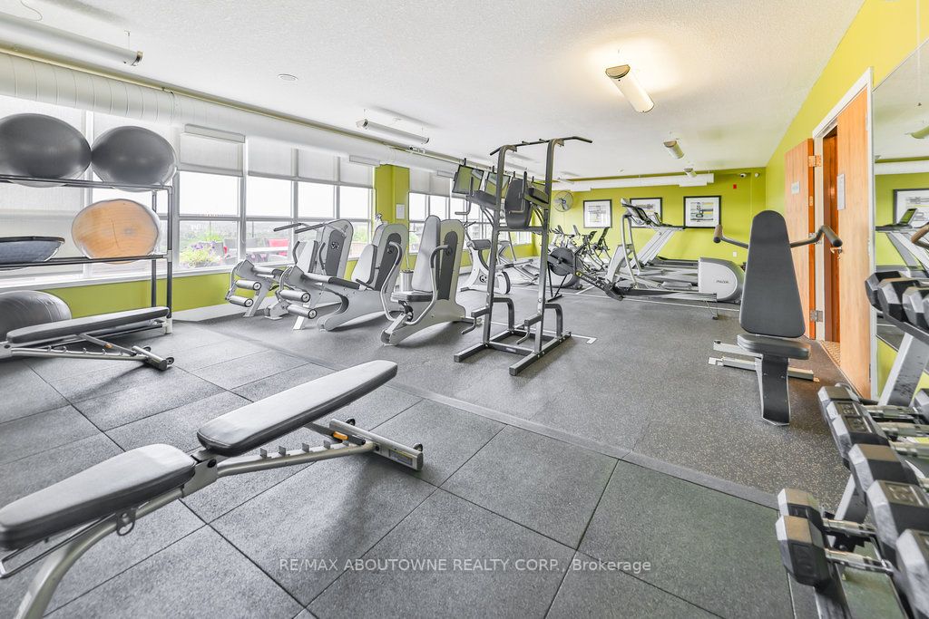 112 Benton St, #220