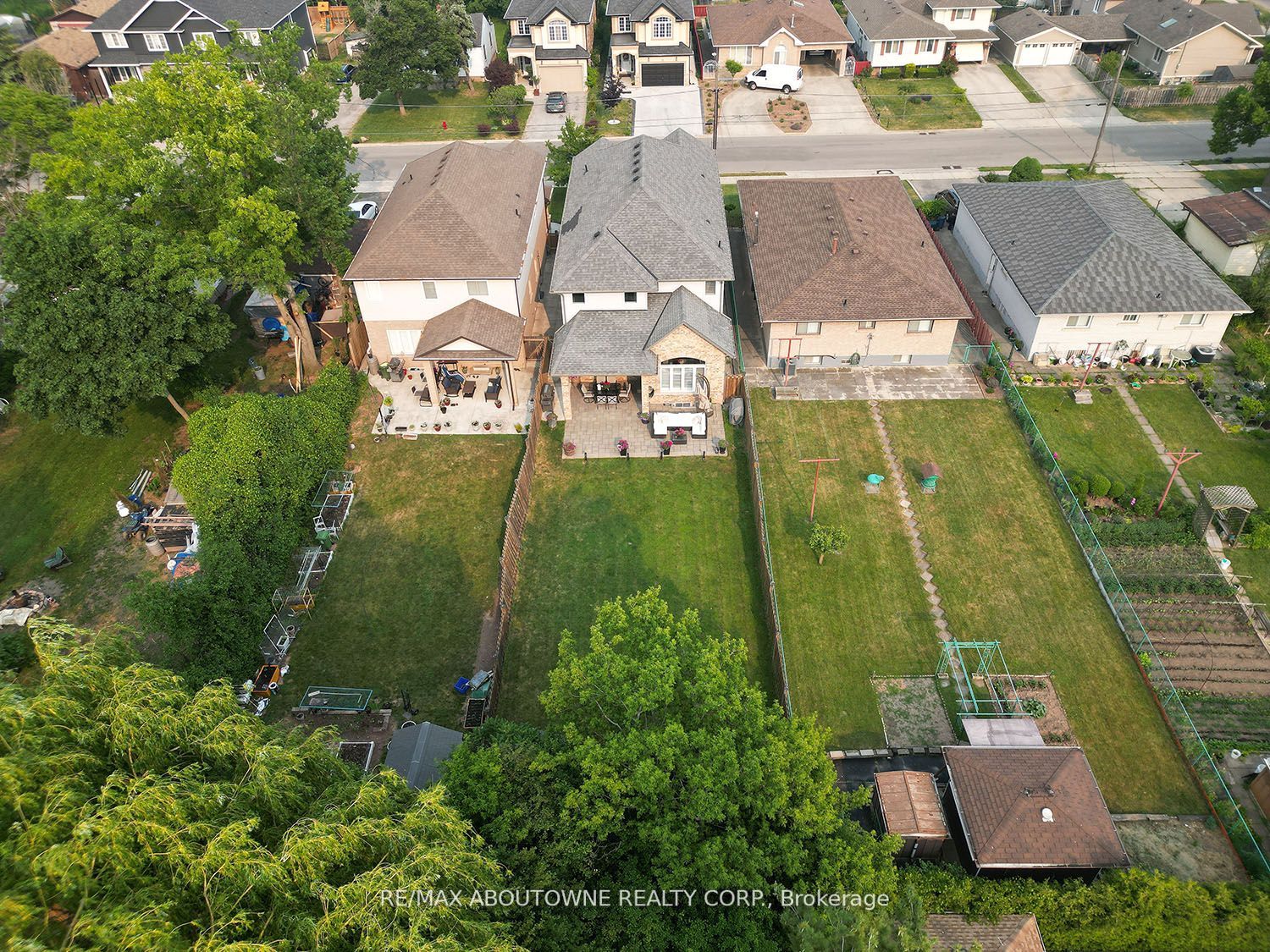 31 Warwick Rd