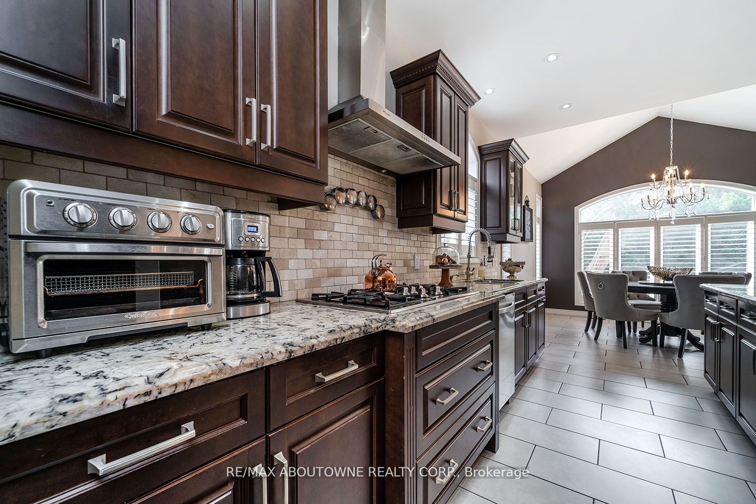 31 Warwick Rd